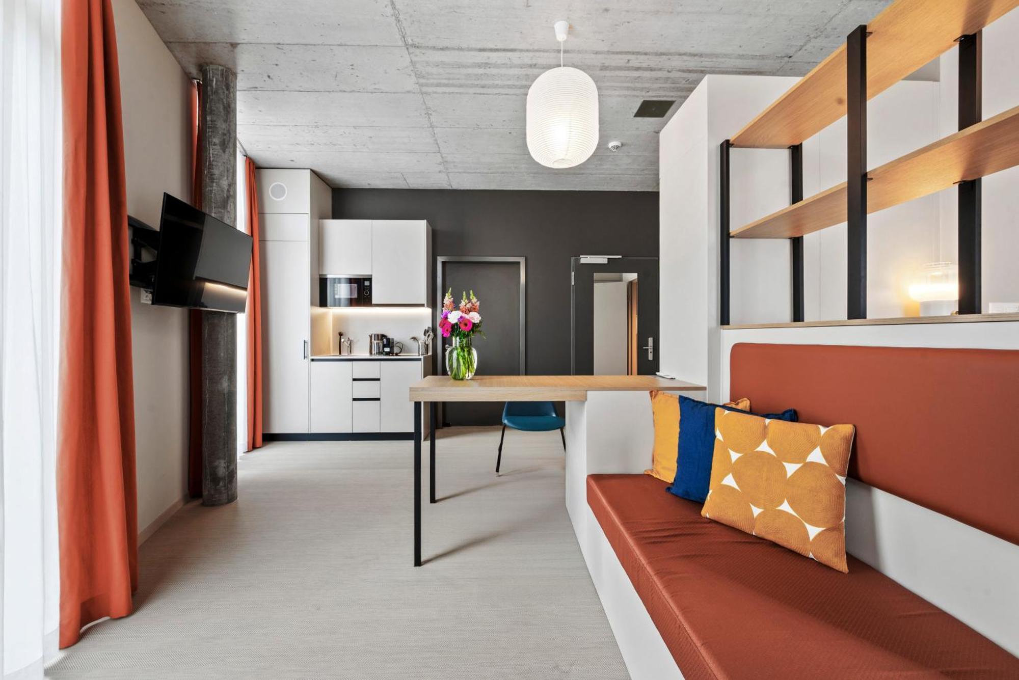 Ariv Design Hotel Zug Steinhausen Екстер'єр фото